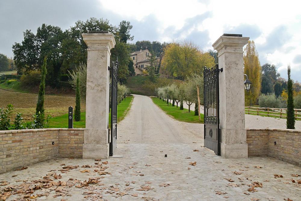 Villa Funari Country House Servigliano Bagian luar foto